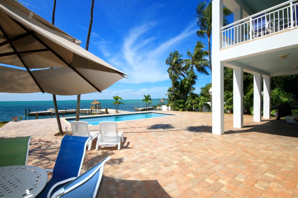 bayfront islamorada vacation rental with pool and boat basin