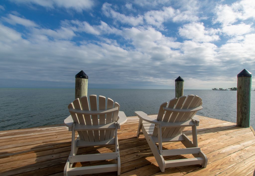 enjoy morning sunrises sitting dockside at this florida keys retreat located in the heart of islamorada